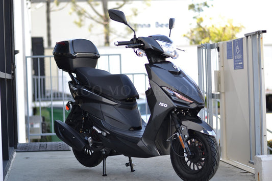 Amigo SS 150 Scooter new for 2021-SEMI Assembled. CA Legal