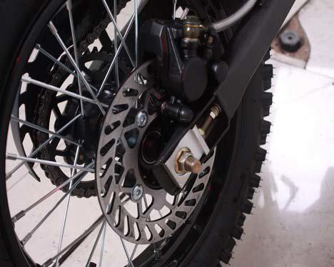 Tires of Apollo DB-X19 with Headlight - 125cc Pit/Dirt Bike | MotoBuys